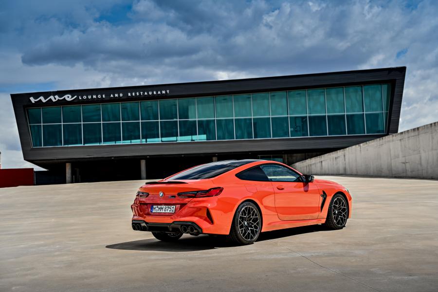  BMW M8 Competition Coupe (F92) 2019 года  (UK) (фото 25 из 157)